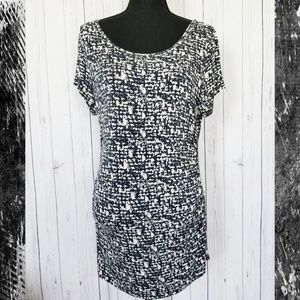 ⬇️🌹 Ann Taylor (L) Navy/White Long Blouse